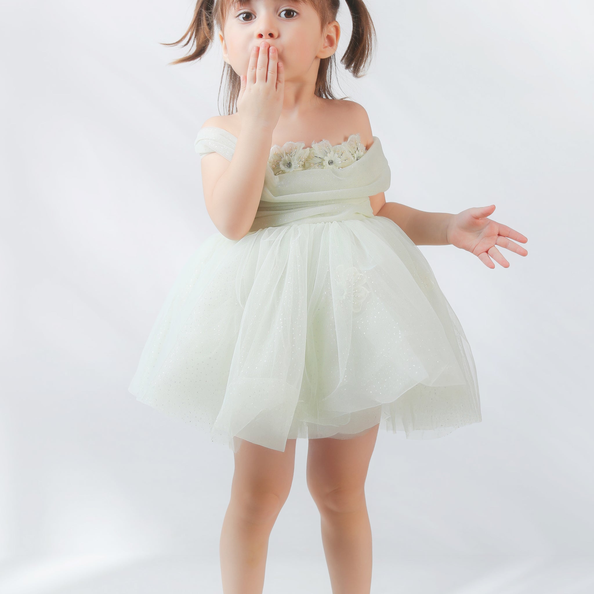 Hair Accessory (1 piece)