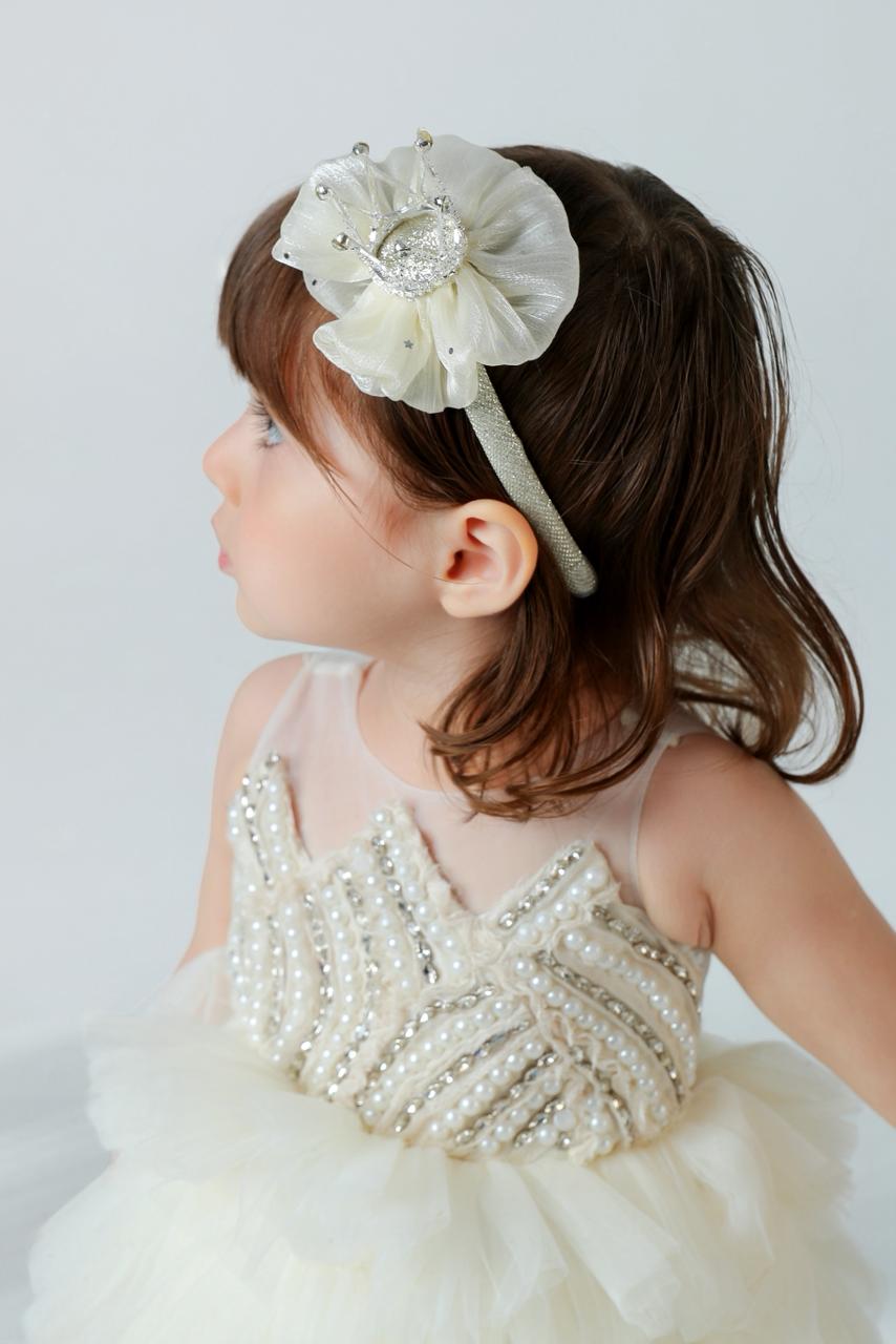 Hair Accessory (1 piece)